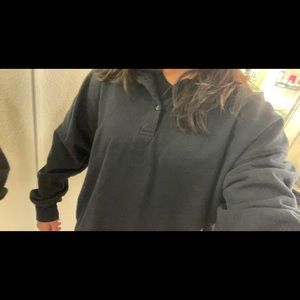 Brandy Melville navy sweatshirt